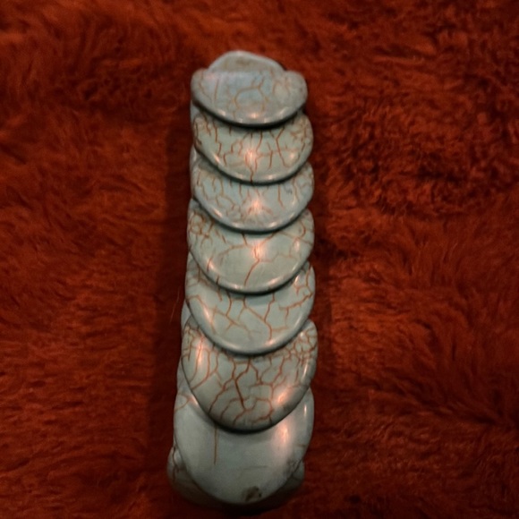 Stunning Talladega Style Aqua Round Stone Stretch Bracelet. - Picture 2 of 5